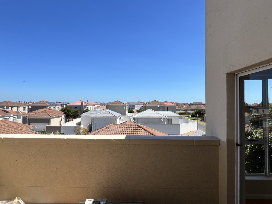 To Let 2 Bedroom Property for Rent in Century City Western Cape